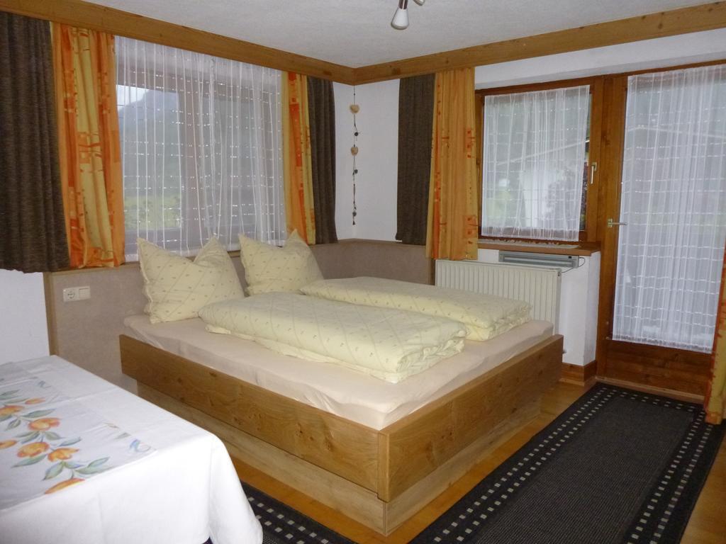 Ferienwohnungen Hauser Waidring Chambre photo