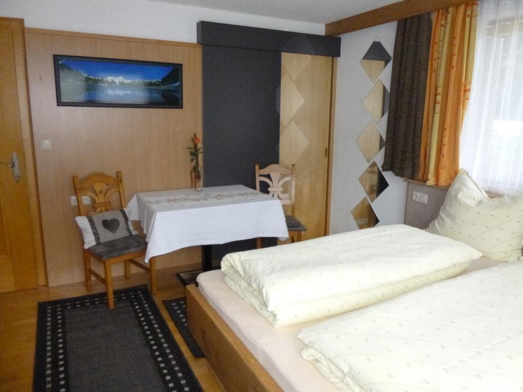 Ferienwohnungen Hauser Waidring Chambre photo